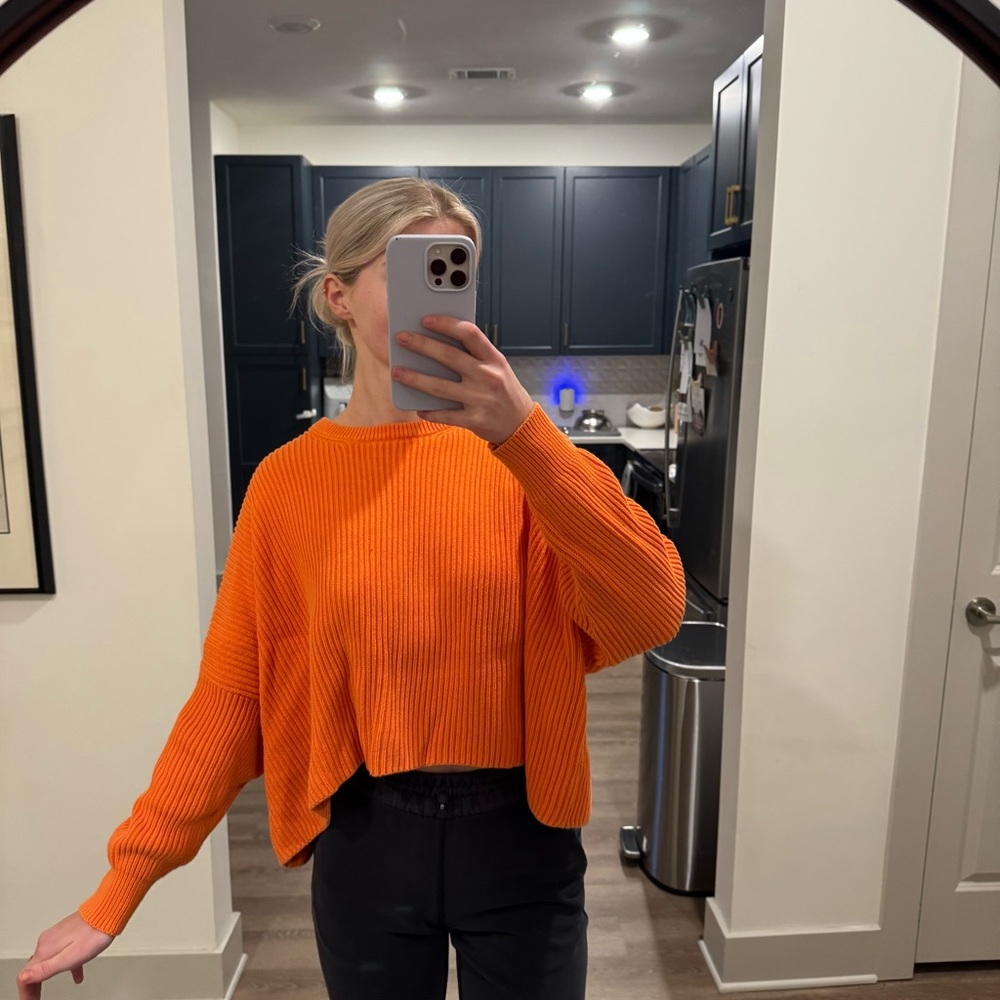 Free People Oversized Orange Knit Cropped Sweater - SIZE S